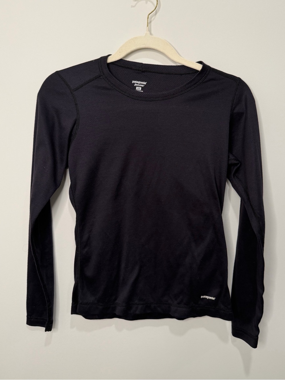 Patagonia Capilene Black Long Sleeve Base Layer Top Womens XS RN51884